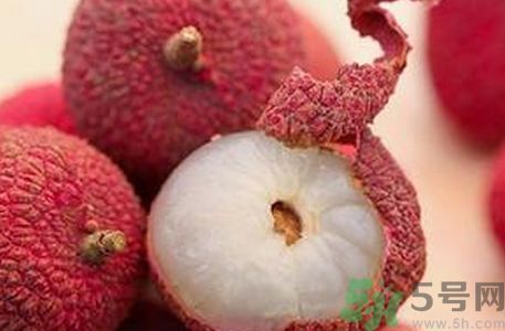 吃荔枝可以喝牛奶嗎？吃完荔枝喝牛奶好不好？