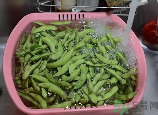 毛豆的毛要洗掉嗎？毛豆怎么洗？