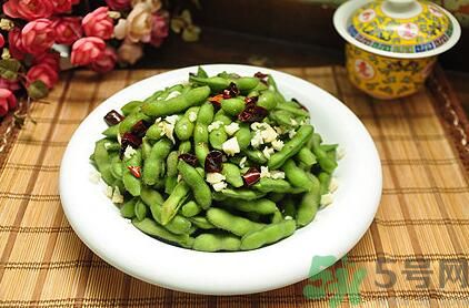 夏天吃毛豆好嗎？夏天吃毛豆有什么好處？