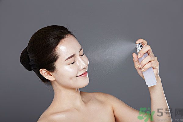 防曬噴霧可以噴臉嗎？防曬噴霧噴臉上好不好？