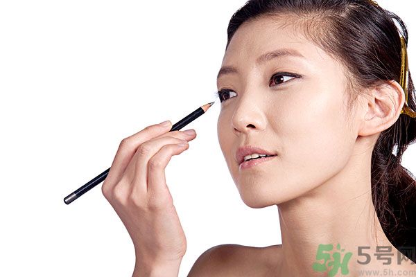 怎么選擇眉筆的顏色？眉筆的顏色有哪幾種？