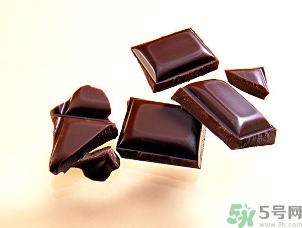 吃西瓜能防曬嗎？吃巧克力能紫外線嗎？