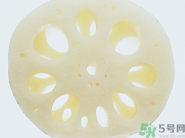 蓮藕里面的泥怎么清理？蓮藕里面的泥巴怎么洗？