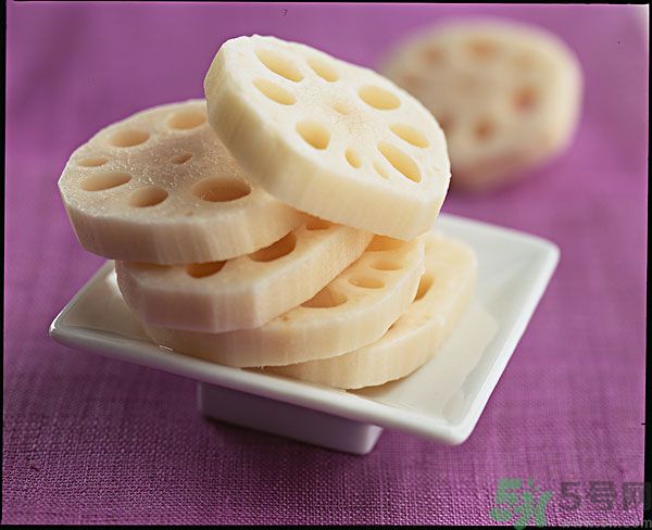蓮藕里面的泥怎么清理？蓮藕里面的泥巴怎么洗？