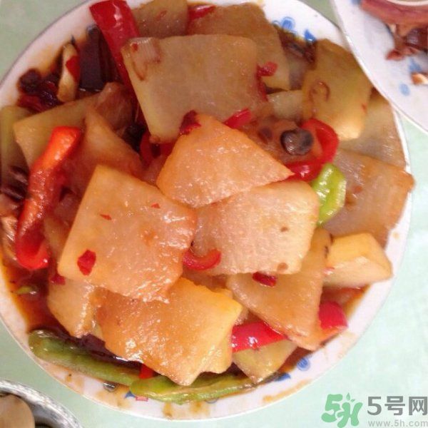 豆瓣醬的做法？豆瓣醬和黃豆醬的區(qū)別？