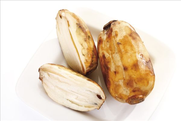 蓮藕里面發(fā)黑能吃嗎？蓮藕發(fā)黑了還能吃嗎？