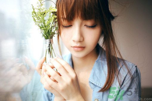 14歲女孩身高149cm正常嗎？14歲女孩身高標(biāo)準(zhǔn)是多少？
