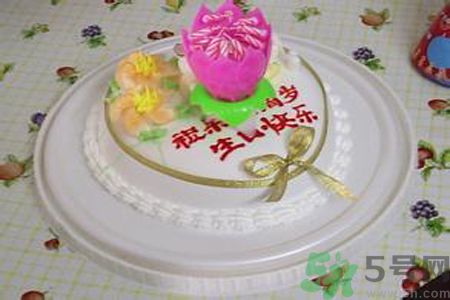 音樂(lè)蠟燭突然爆炸 音樂(lè)蠟燭會(huì)爆炸嗎？