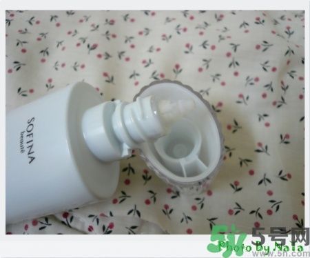 蘇菲娜sofina防曬霜哪款好用？sofina防曬白蕾絲藍(lán)蕾絲區(qū)別
