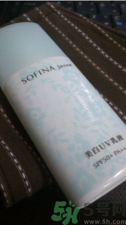 sofina蘇菲娜防曬霜要卸妝嗎？sofina防曬區(qū)別有哪幾種