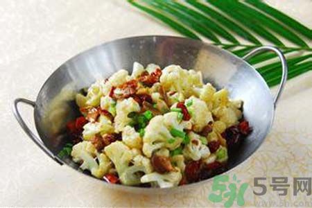 花菜可以和雞蛋一起吃嗎？花菜可以炒雞蛋嗎？