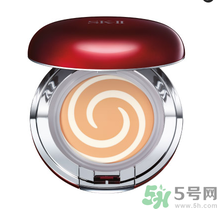 sk2棒棒糖粉凝霜好用嗎？skii粉凝霜使用方法