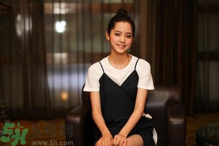 歐陽(yáng)妮妮槍手代考是怎么回事？歐陽(yáng)妮妮及家庭背景介紹