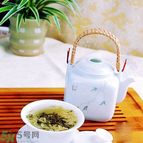 痛風(fēng)可以喝茉莉花茶嗎？痛風(fēng)喝茉莉花茶好嗎？