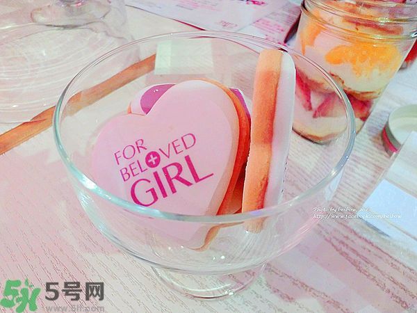 寵愛(ài)之名寵愛(ài)女孩面膜怎么樣？寵愛(ài)女孩礦物云絲面膜好用嗎？