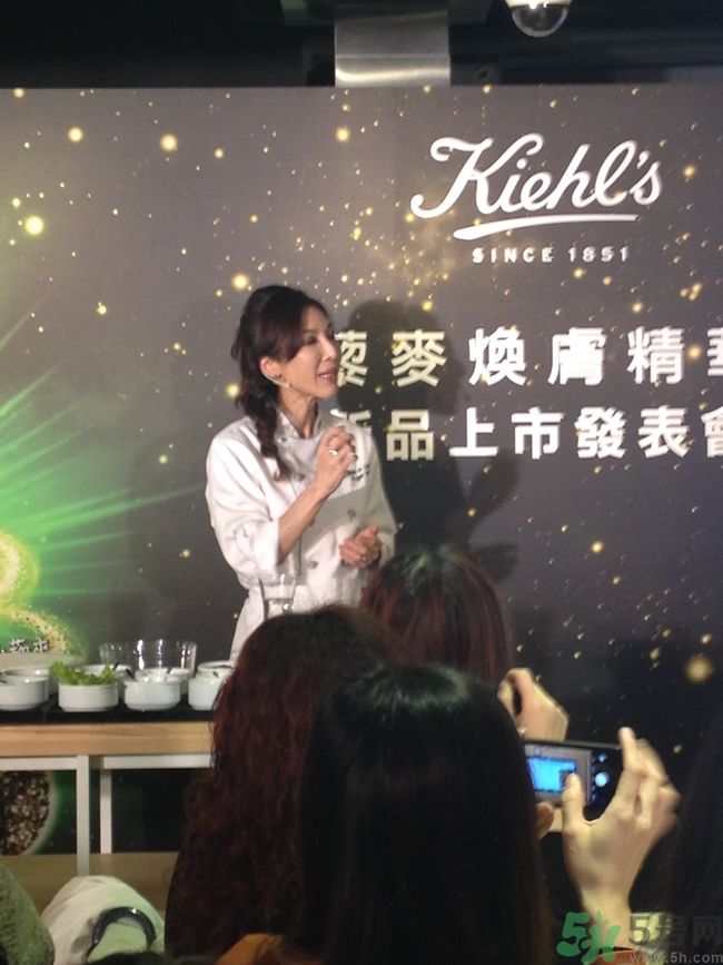 科顏氏藜麥煥膚精華怎么樣？科顏氏藜麥煥膚精華好用嗎