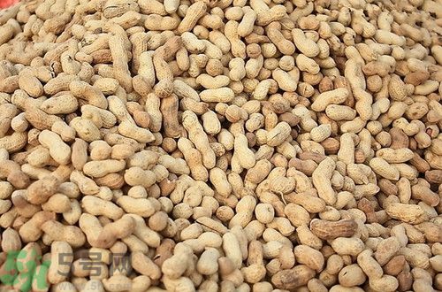 花生沒(méi)炒熟怎么辦?花生沒(méi)炒熟能吃嗎