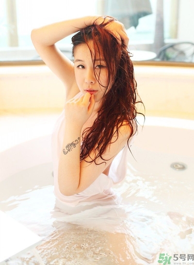 女性月經(jīng)期間可以做愛嗎？月經(jīng)期間做愛女性會得婦科病嗎？