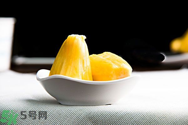 芒果晚上可以吃嗎？晚上吃芒果好嗎？