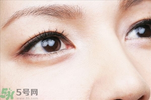 貼雙眼皮貼能變雙眼皮嗎？經(jīng)常貼雙眼皮有什么危害？