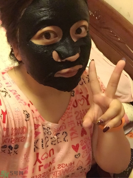 歐尚坊黑面膜怎么樣？歐尚坊黑蒜竹炭蠶絲面膜好用嗎？
