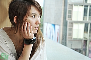 高冷是什么意思？別人說我高冷怎么辦？