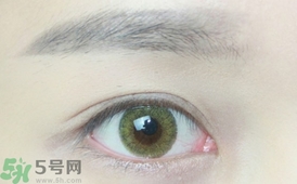 單眼皮怎么變雙眼皮了？單眼皮上面有一條線