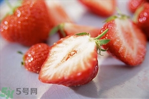 打噴嚏真的是有人在想你嗎？打噴嚏是有人罵你嗎？