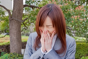 打噴嚏真的是有人在想你嗎？打噴嚏是有人罵你嗎？