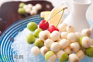吃蓮子有什么好處和壞處？吃蓮子要去心嗎？