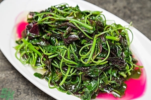 莧菜吃多了有什么壞處？莧菜吃多了大便紅色好嗎？
