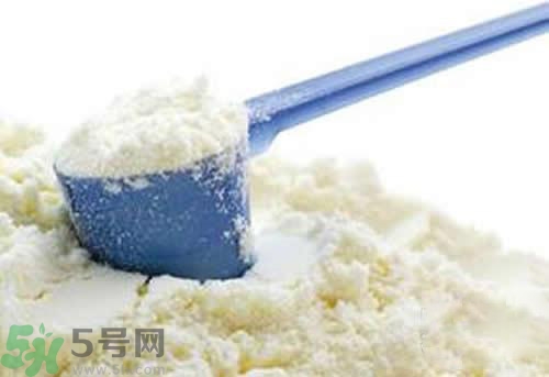 奶粉結(jié)塊是怎么回事？奶粉結(jié)塊可以吃嗎？