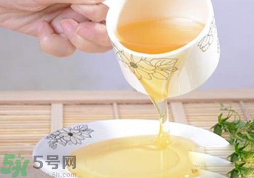 一天喝多少蜂蜜水合適？怎么正確喝蜂蜜水？