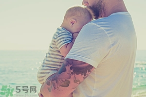 洗紋身要多久才能洗掉？洗紋身后多久能沾水？