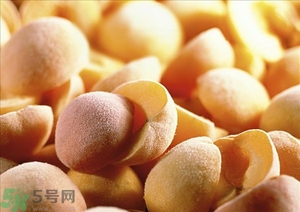 懷孕初期能吃水蜜桃嗎？孕早期吃水蜜桃好嗎？哺乳期能吃水蜜桃嗎？