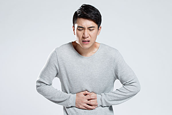吃涼的胃疼是怎么回事？吃冷的肚子疼怎么辦？