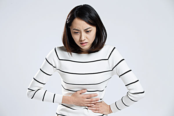 吃涼的胃疼是怎么回事？吃冷的肚子疼怎么辦？