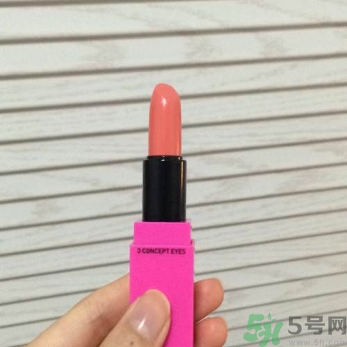 怎么選擇適合自己的口紅顏色？口紅顏色怎么選？