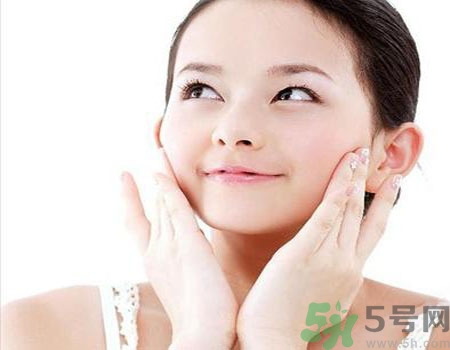 卸妝油怎么用？卸妝油的正確使用方法