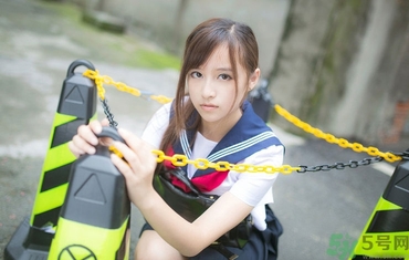 15歲月經(jīng)推遲二個月正常嗎？15歲兩個月沒來月經(jīng)是怎么回事？