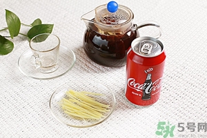 可樂能和咖啡一起喝嗎？咖啡和碳酸飲料能一起喝嗎？