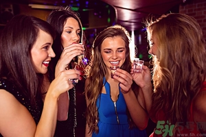 怎么樣可以提高酒量？提高酒量的方法有哪些？