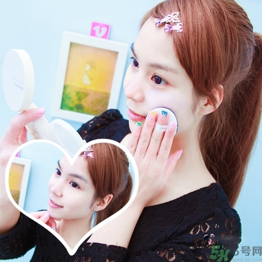 悅詩風(fēng)吟瑩潤調(diào)色氣墊隔離霜怎么用？悅詩風(fēng)吟瑩潤調(diào)色氣墊隔離霜使用方法