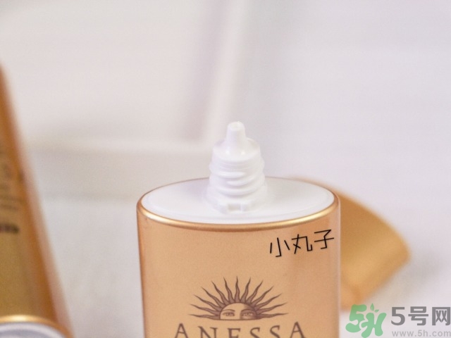 安耐曬噴霧怎么樣？安耐曬噴霧好用嗎？