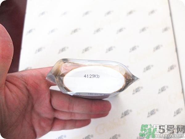 安耐曬為什么那么稀？安耐曬是水狀液體的嗎？
