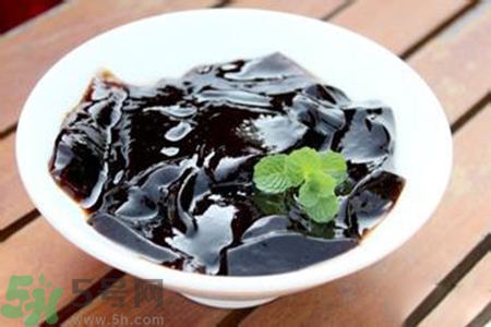 仙草是熱性還是涼性？仙草是涼性的嗎？