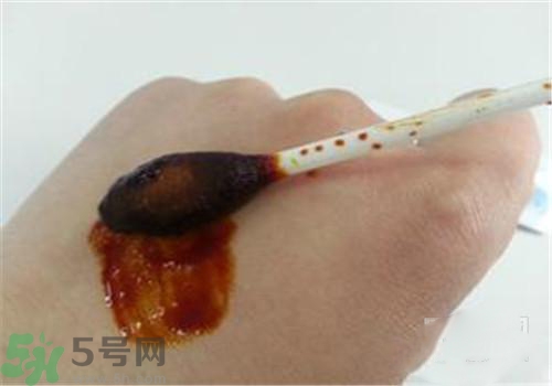 碘伏和碘酒哪個好？碘伏和碘酒有什么區(qū)別？