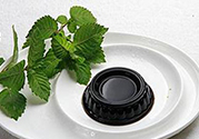 仙草是龜苓膏嗎？仙草和龜苓膏的區(qū)別？
