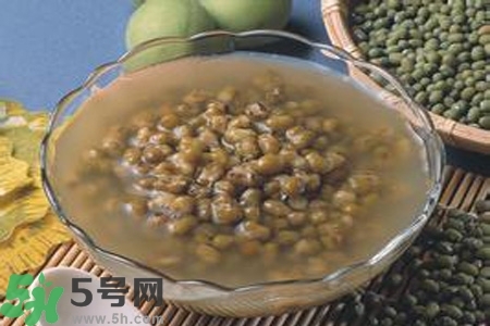 夏天喝綠豆湯好嗎？夏天喝綠豆湯好不好？