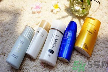 安耐曬適合什么膚質(zhì)？安耐曬防曬霜適合敏感肌膚嗎？